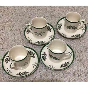 Set Of 4 Espresso Spode Cups With 4 Matching Saucers… Christmas Edition‎